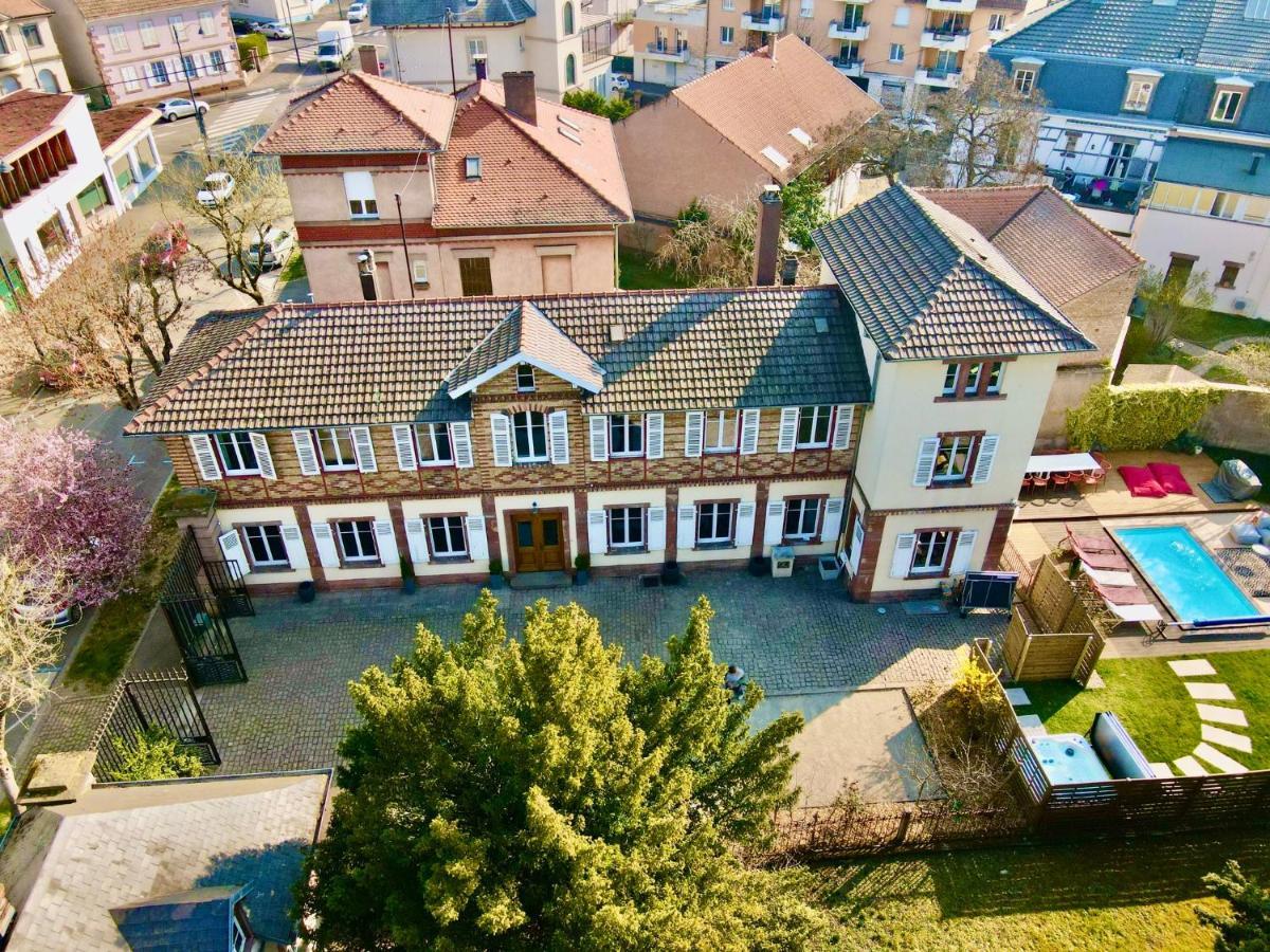 Gite Villa Avril Piscine- Jacuzzi- Sauna - 15 Pers-Proche Europapark Selestat Exterior photo