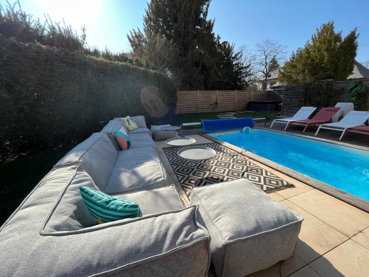 Gite Villa Avril Piscine- Jacuzzi- Sauna - 15 Pers-Proche Europapark Selestat Exterior photo